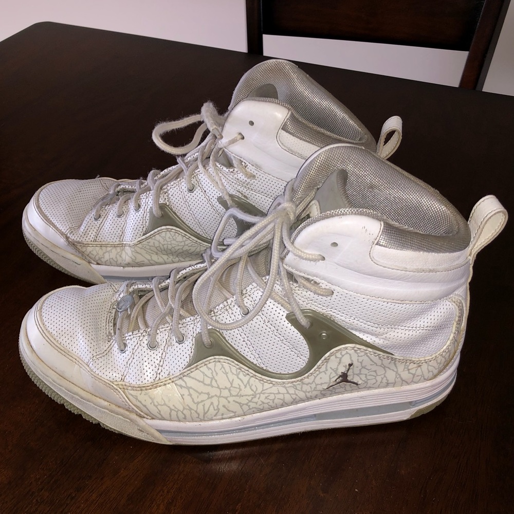 Men’s Jordan Flight TR ‘97 (Size 12)